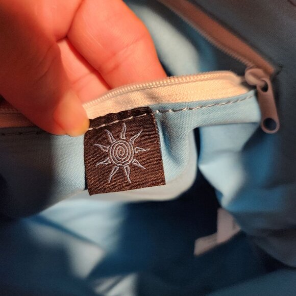 Gabs Made In Italy Genuine Leather Tote With Blue Interior & Adjustable Strap - Picture 2 of 7